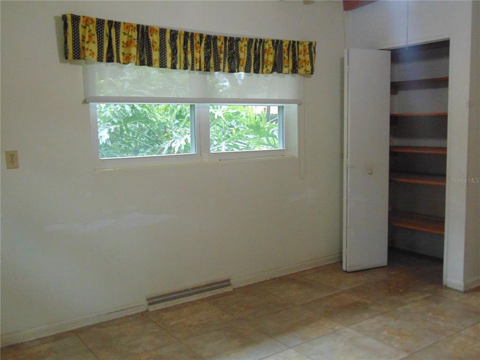 For Sale: $675,000 (4 beds, 3 baths, 2022 Square Feet)