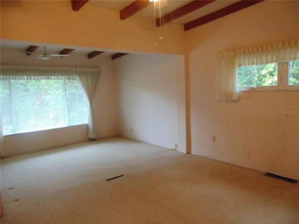 For Sale: $675,000 (4 beds, 3 baths, 2022 Square Feet)