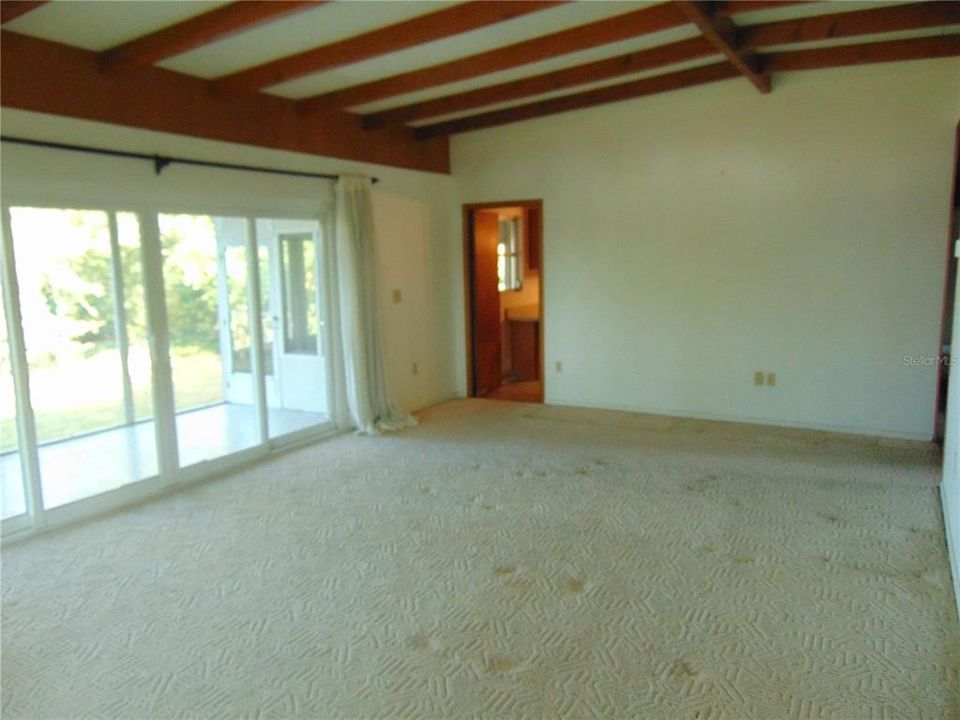 For Sale: $675,000 (4 beds, 3 baths, 2022 Square Feet)