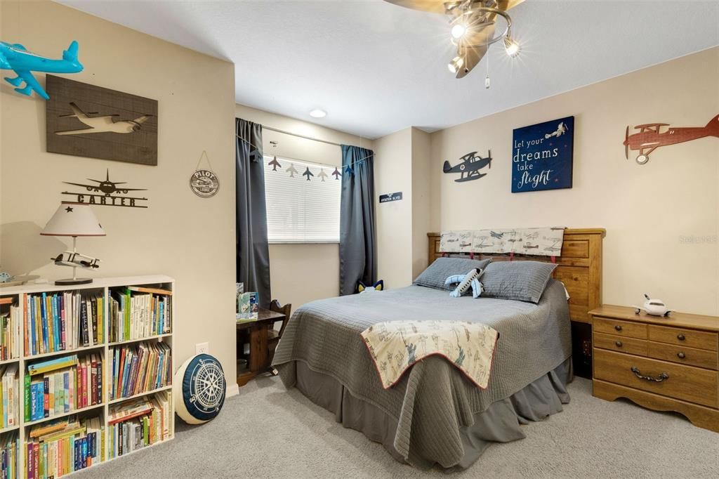 На продажу: $440,000 (4 спален, 2 ванн, 2396 Квадратных фут)