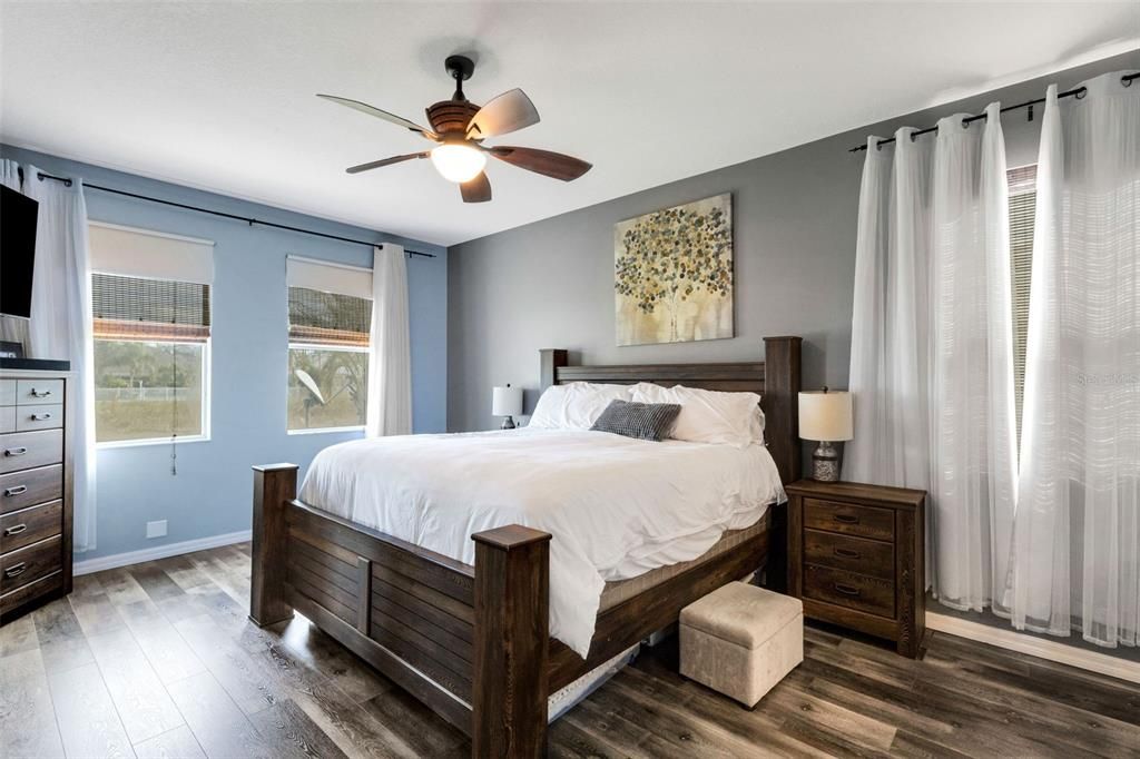 На продажу: $440,000 (4 спален, 2 ванн, 2396 Квадратных фут)