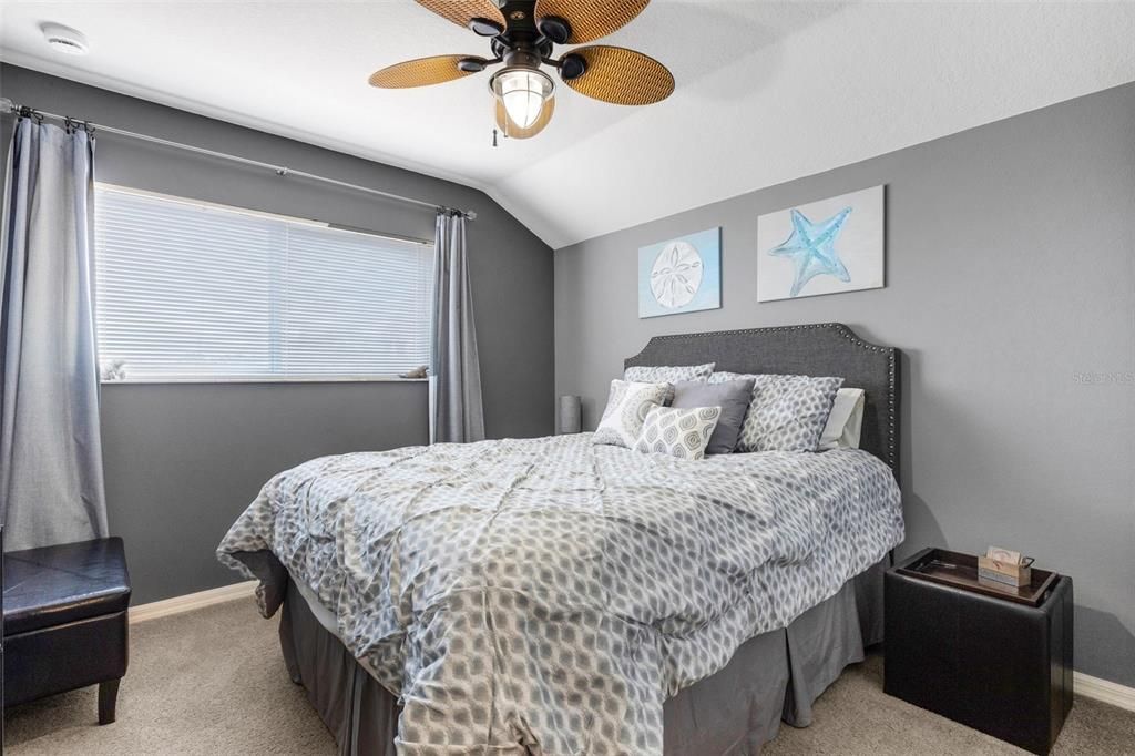 На продажу: $440,000 (4 спален, 2 ванн, 2396 Квадратных фут)