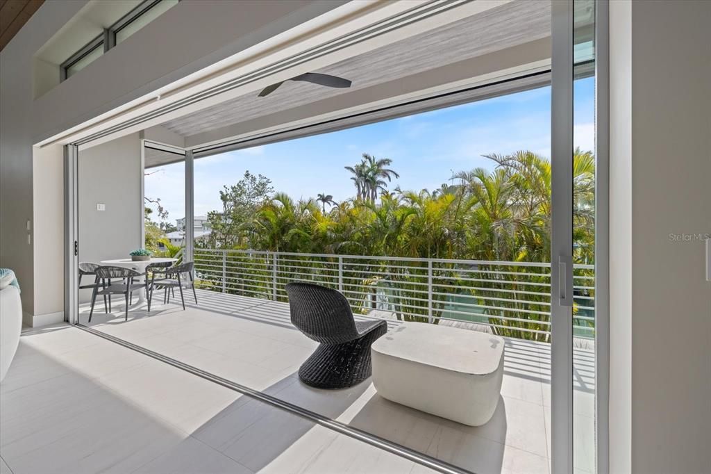 На продажу: $6,923,000 (7 спален, 6 ванн, 5214 Квадратных фут)