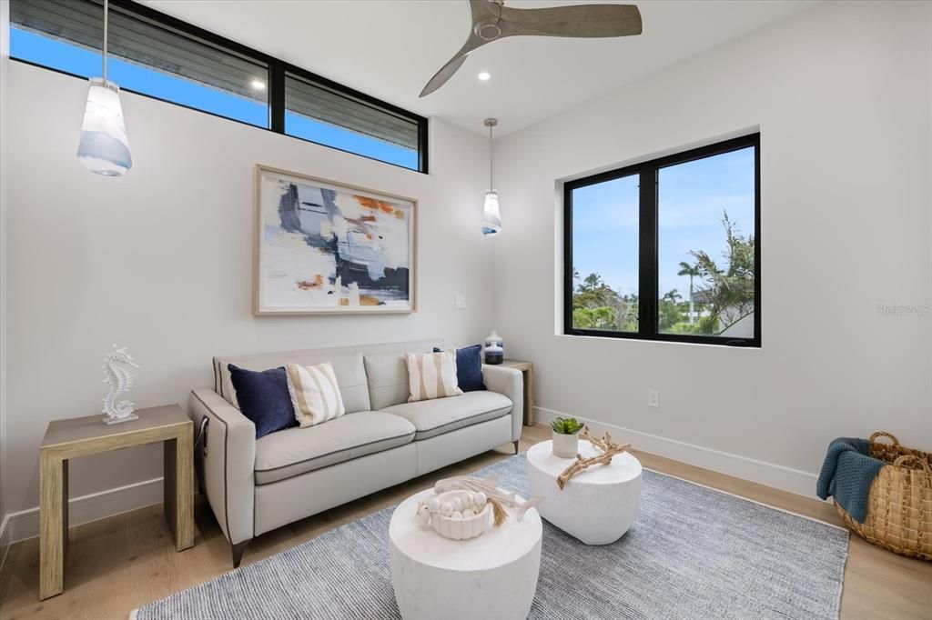 На продажу: $6,923,000 (7 спален, 6 ванн, 5214 Квадратных фут)