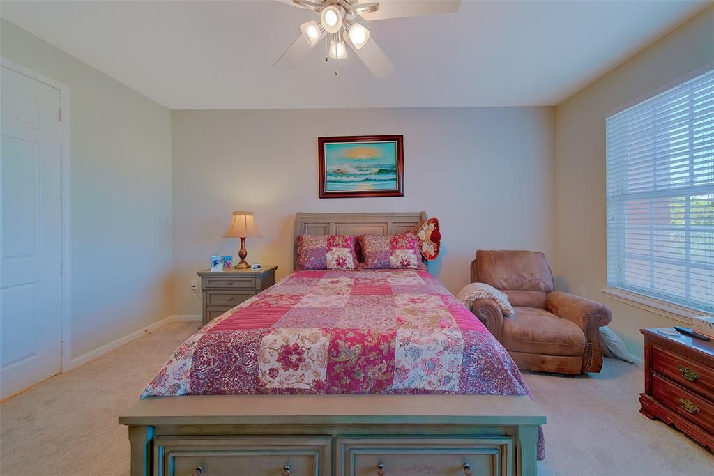 For Sale: $409,900 (2 beds, 2 baths, 1730 Square Feet)