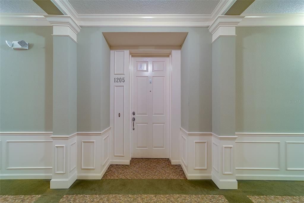 For Sale: $409,900 (2 beds, 2 baths, 1730 Square Feet)