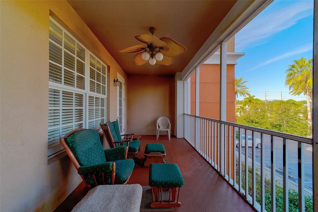 For Sale: $409,900 (2 beds, 2 baths, 1730 Square Feet)