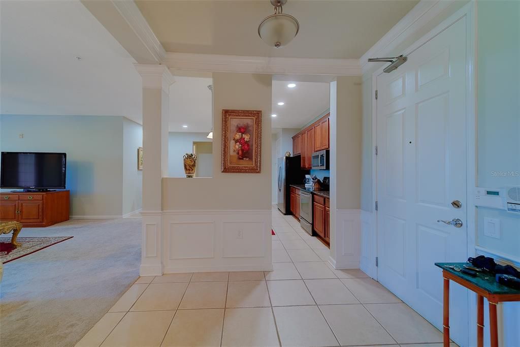 For Sale: $409,900 (2 beds, 2 baths, 1730 Square Feet)