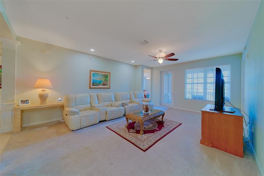 For Sale: $409,900 (2 beds, 2 baths, 1730 Square Feet)