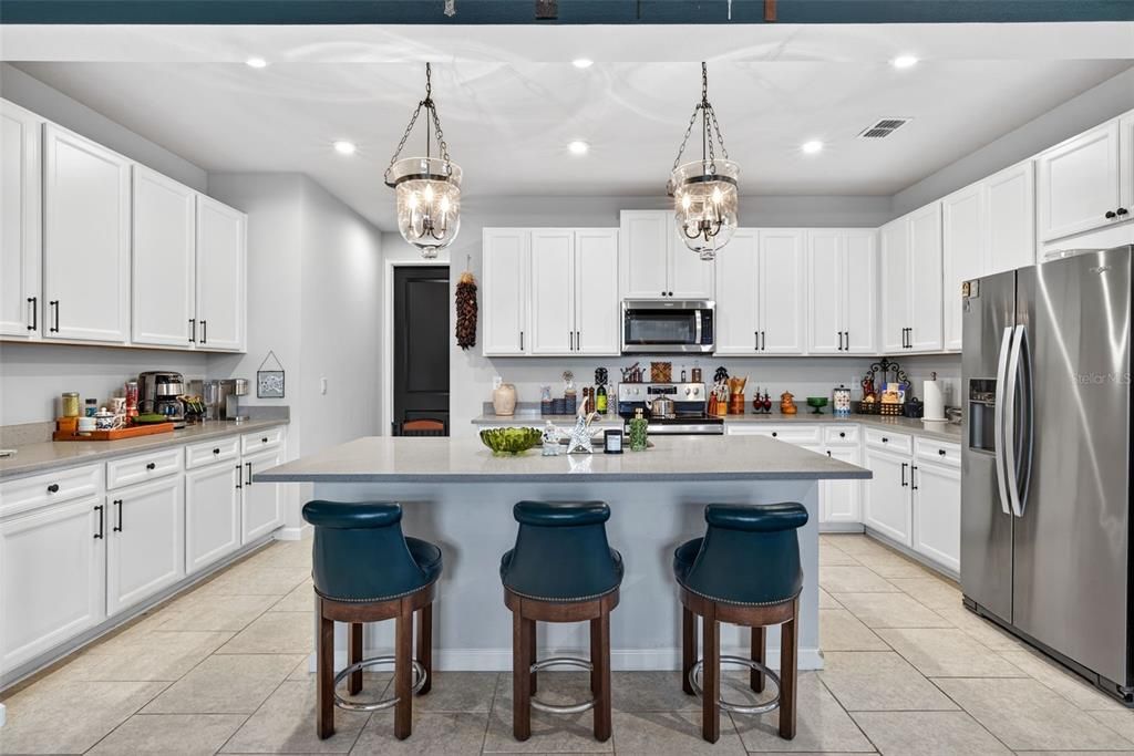 На продажу: $525,000 (3 спален, 2 ванн, 2182 Квадратных фут)