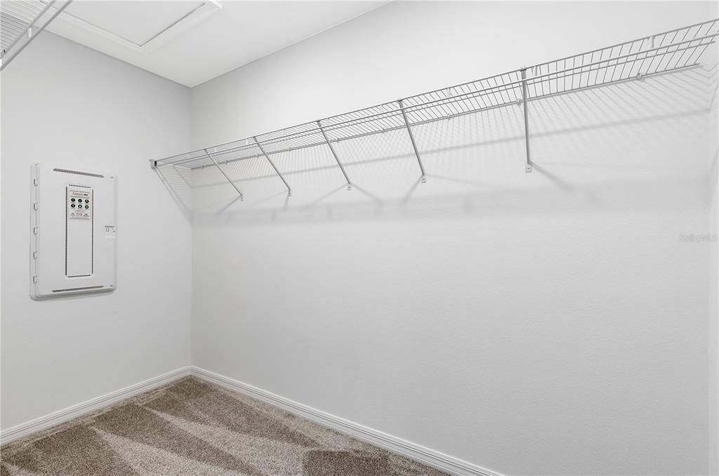 En Venta: $344,990 (3 camas, 2 baños, 1699 Pies cuadrados)