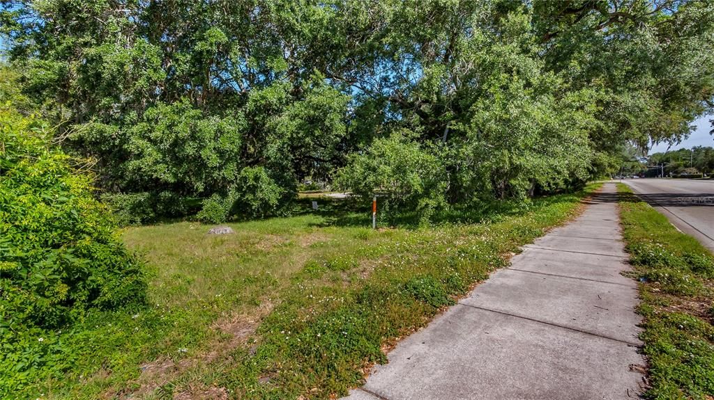 For Sale: $2,500,000 (4.40 acres)