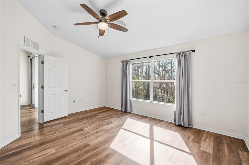 待售: $285,000 (3 贝兹, 2 浴室, 1782 平方英尺)