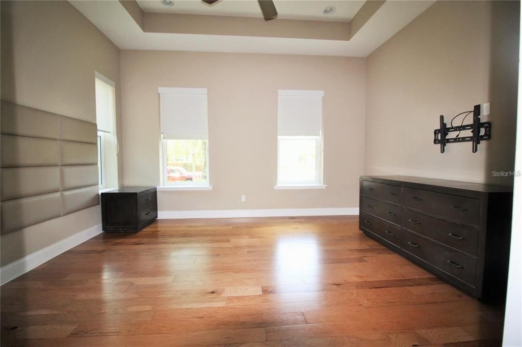 В аренду: $3,495 (3 спален, 2 ванн, 1899 Квадратных фут)