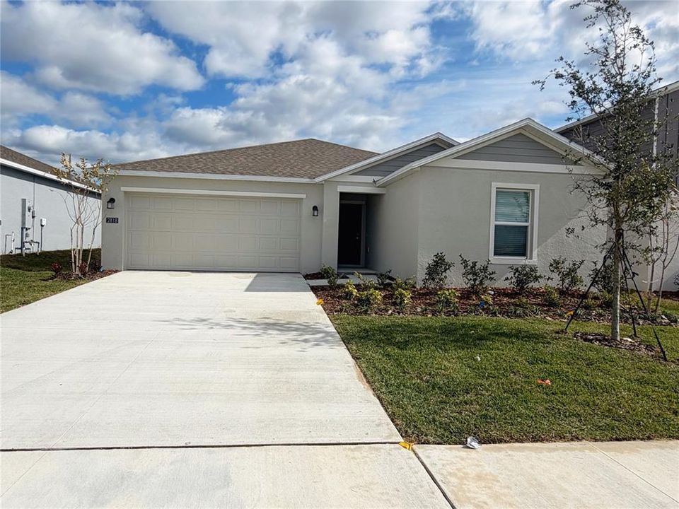 В аренду: $1,950 (4 спален, 2 ванн, 1824 Квадратных фут)