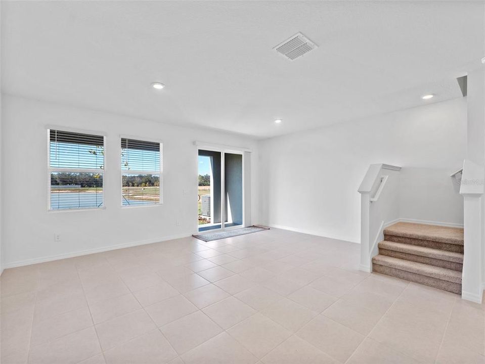 En Renta: $2,200 (3 camas, 2 baños, 1760 Pies cuadrados)