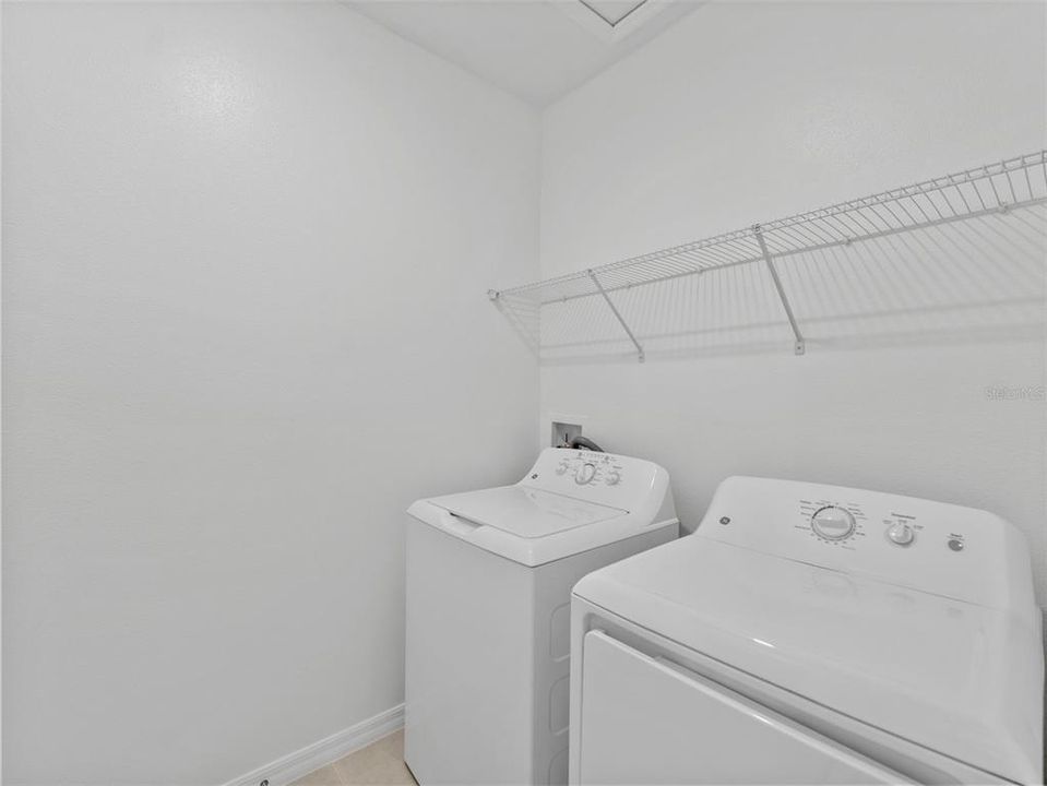 En Renta: $2,200 (3 camas, 2 baños, 1760 Pies cuadrados)