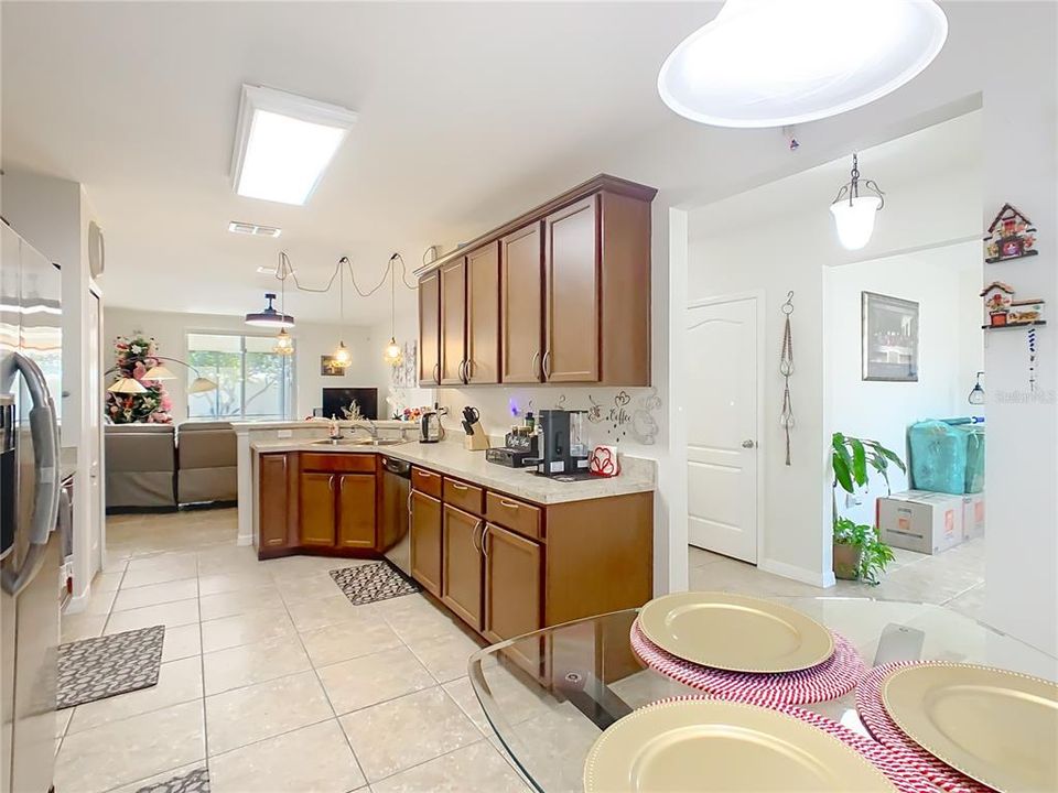 For Sale: $399,000 (3 beds, 2 baths, 1541 Square Feet)