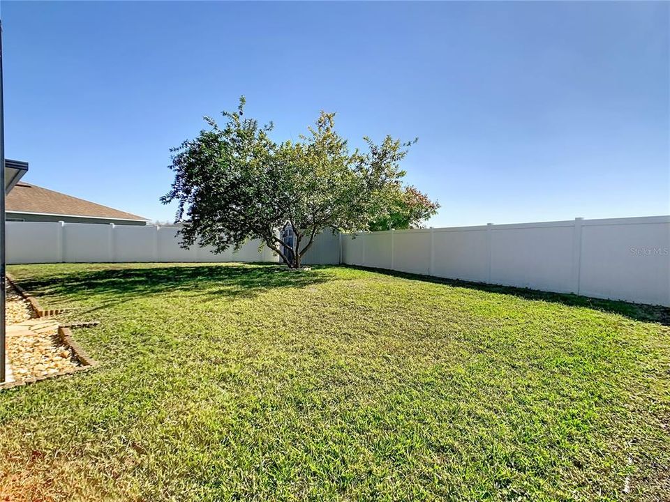 For Sale: $399,000 (3 beds, 2 baths, 1541 Square Feet)