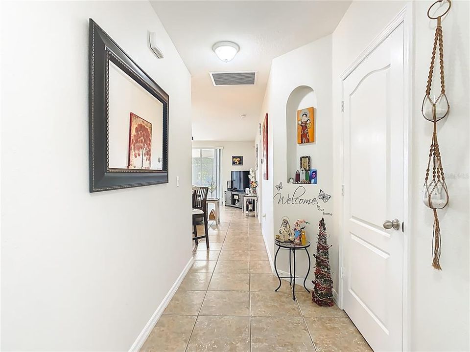For Sale: $399,000 (3 beds, 2 baths, 1541 Square Feet)