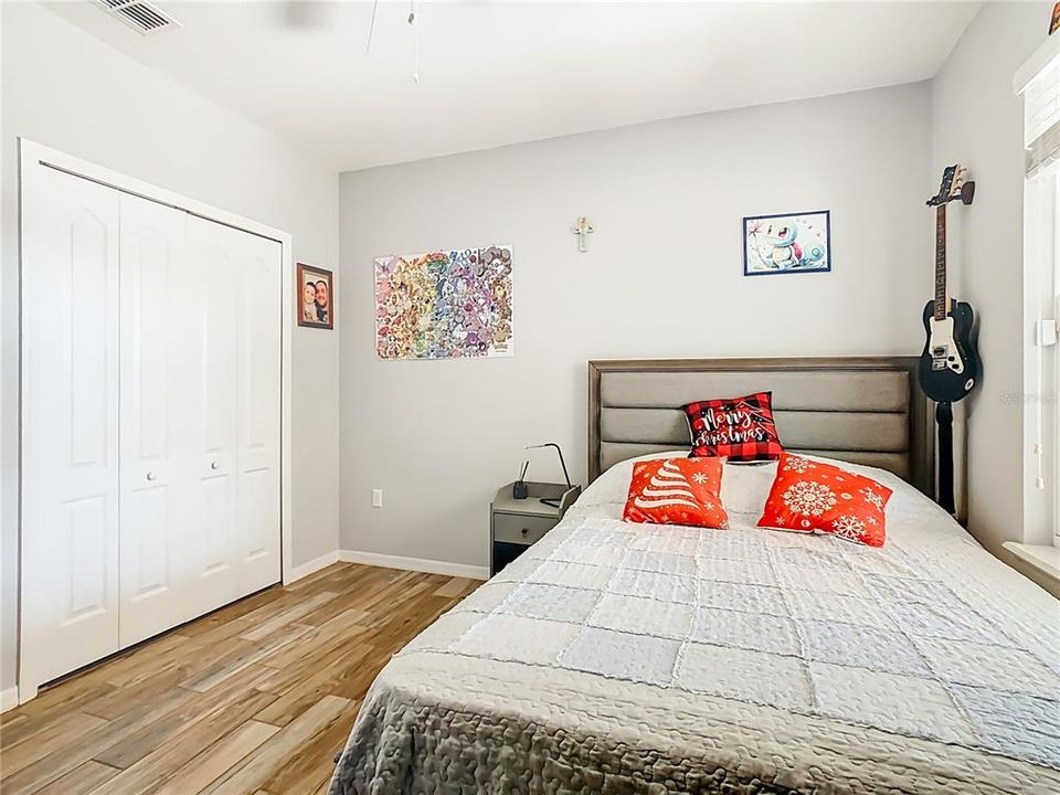 For Sale: $399,000 (3 beds, 2 baths, 1541 Square Feet)