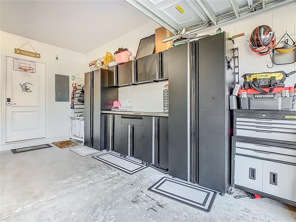 For Sale: $399,000 (3 beds, 2 baths, 1541 Square Feet)