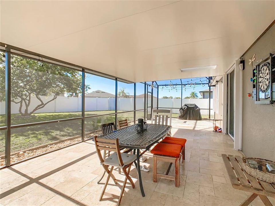 For Sale: $399,000 (3 beds, 2 baths, 1541 Square Feet)