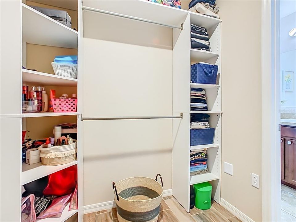 For Sale: $399,000 (3 beds, 2 baths, 1541 Square Feet)