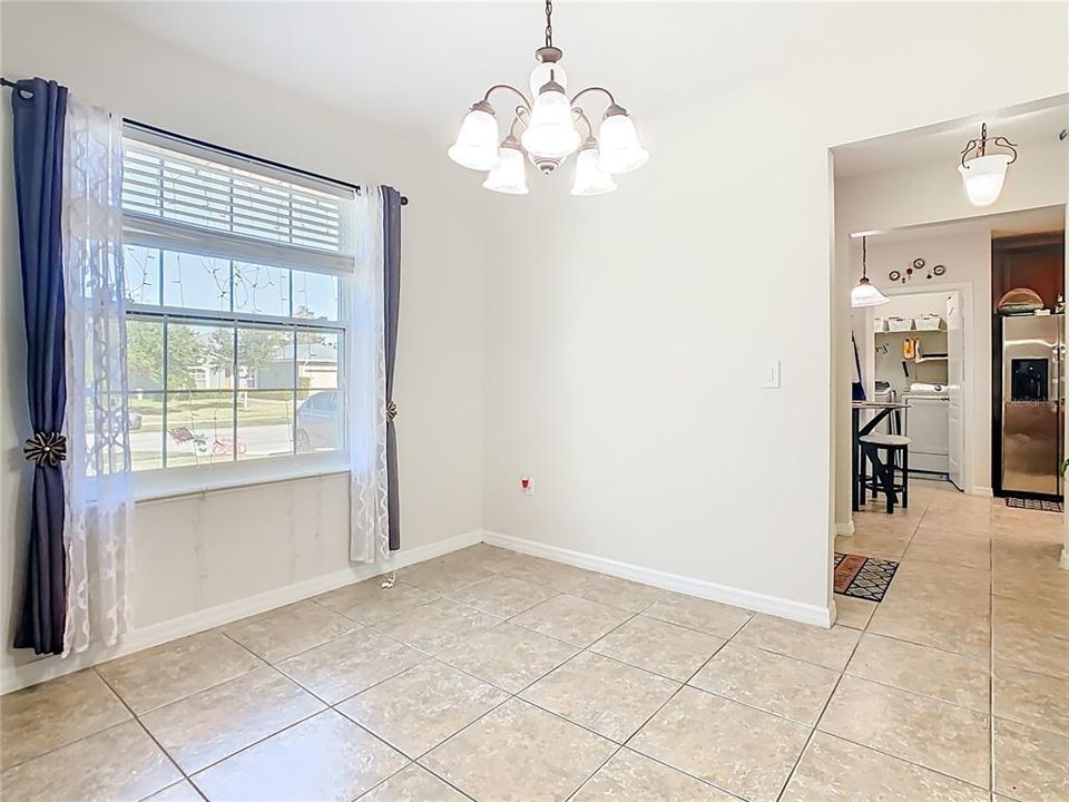 For Sale: $399,000 (3 beds, 2 baths, 1541 Square Feet)