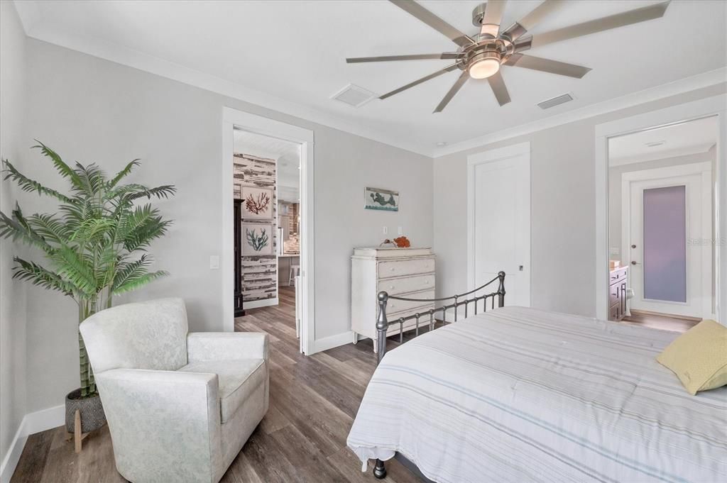 En Venta: $424,900 (2 camas, 2 baños, 1200 Pies cuadrados)