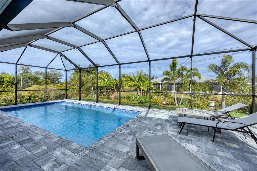 En Venta: $424,900 (2 camas, 2 baños, 1200 Pies cuadrados)