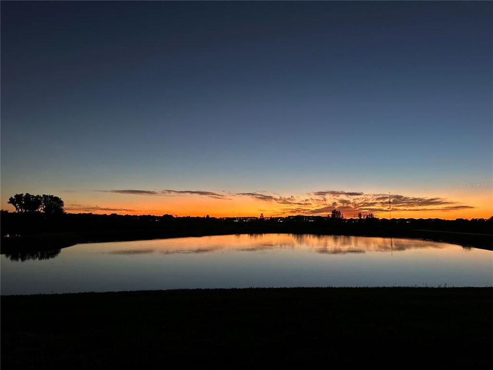 For Sale: $245,000 (2 beds, 2 baths, 1405 Square Feet)