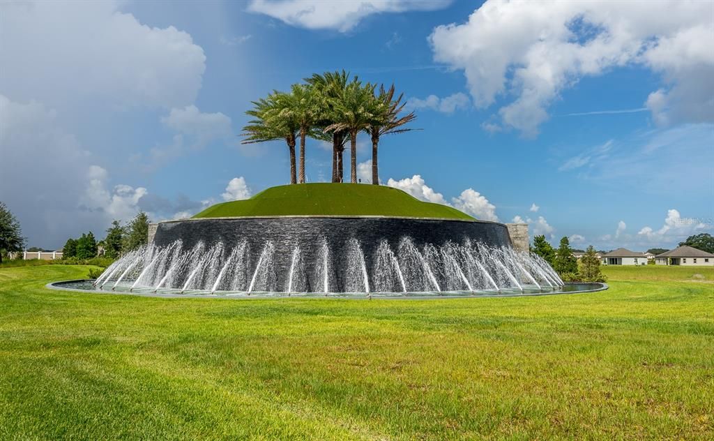 For Sale: $245,000 (2 beds, 2 baths, 1405 Square Feet)