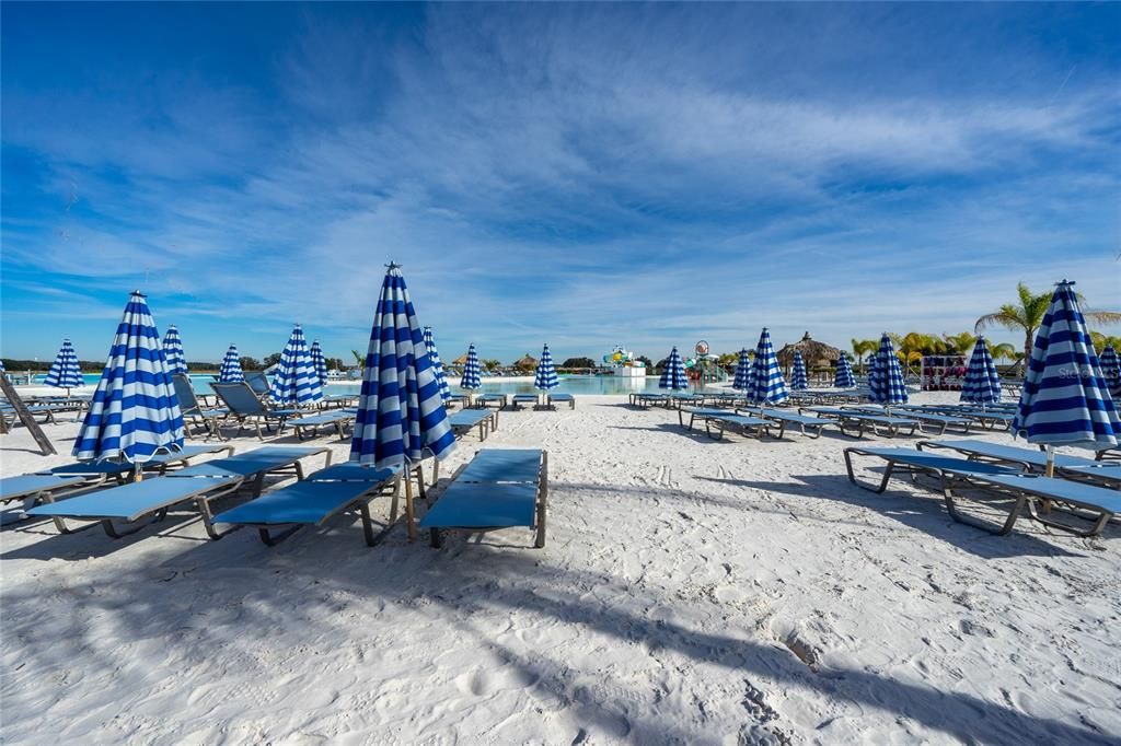 For Sale: $245,000 (2 beds, 2 baths, 1405 Square Feet)