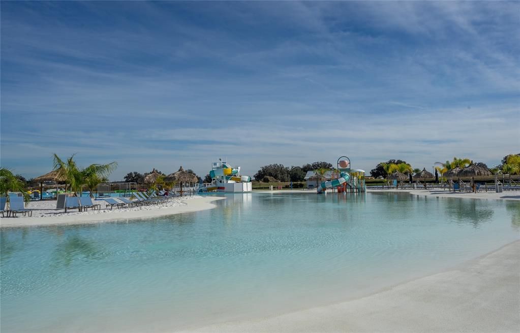 For Sale: $245,000 (2 beds, 2 baths, 1405 Square Feet)