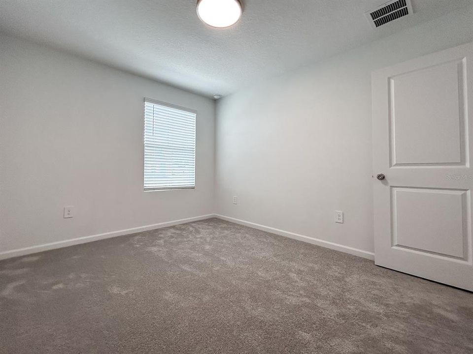 В аренду: $1,800 (3 спален, 2 ванн, 1657 Квадратных фут)