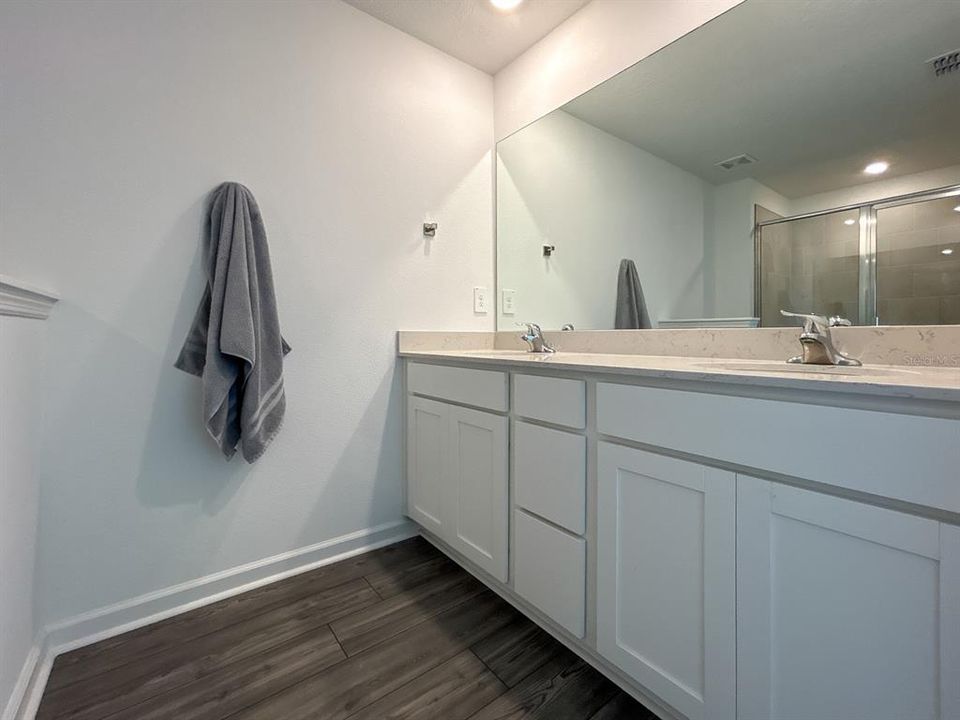 В аренду: $1,800 (3 спален, 2 ванн, 1657 Квадратных фут)