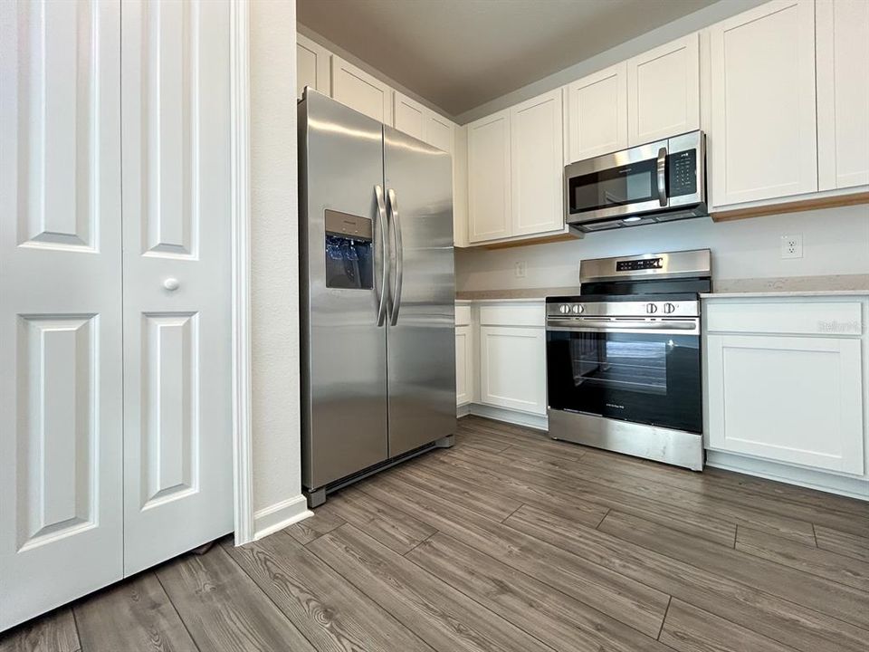 В аренду: $1,800 (3 спален, 2 ванн, 1657 Квадратных фут)