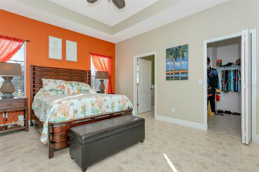 На продажу: $500,000 (3 спален, 2 ванн, 1805 Квадратных фут)