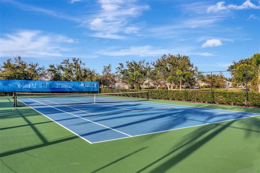 На продажу: $500,000 (3 спален, 2 ванн, 1805 Квадратных фут)