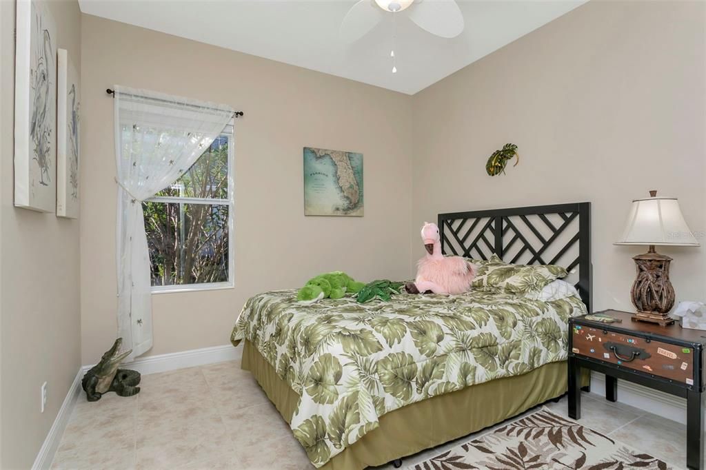 На продажу: $500,000 (3 спален, 2 ванн, 1805 Квадратных фут)