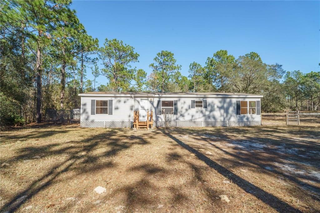 待售: $199,900 (3 贝兹, 2 浴室, 1512 平方英尺)