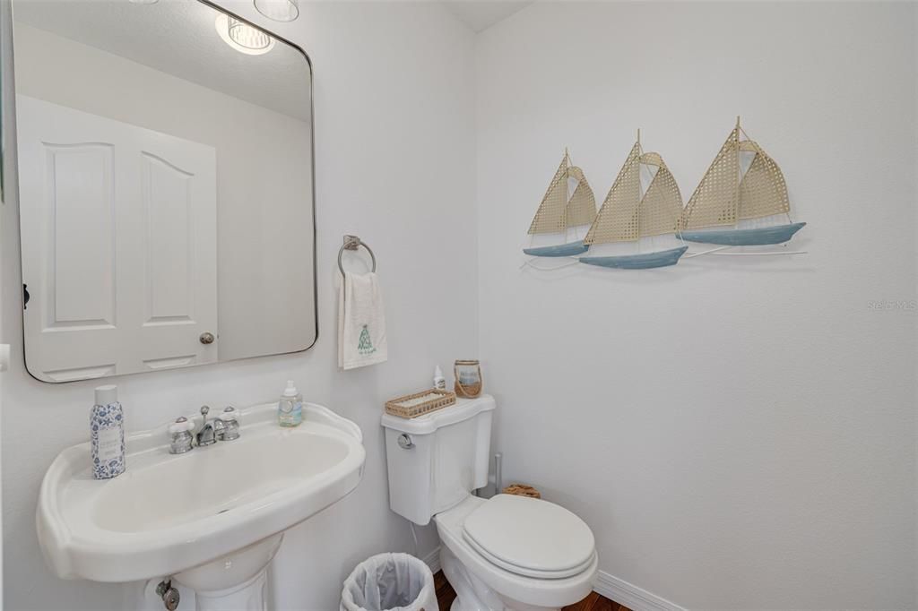 Active With Contract: $639,000 (3 beds, 2 baths, 1768 Square Feet)