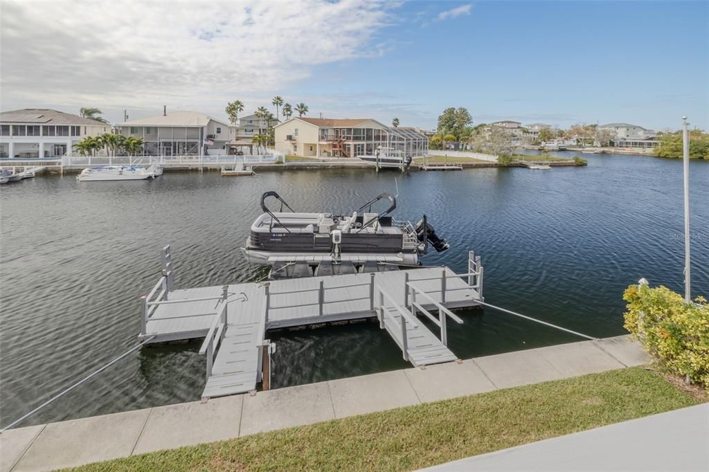 Active With Contract: $639,000 (3 beds, 2 baths, 1768 Square Feet)