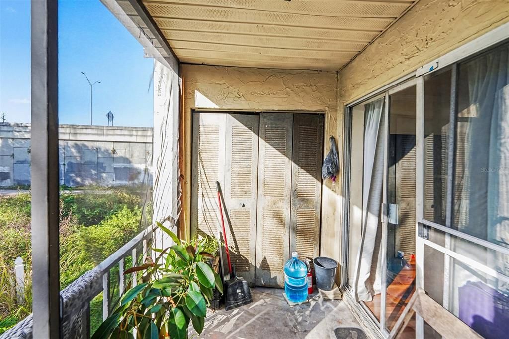 待售: $69,000 (1 贝兹, 1 浴室, 600 平方英尺)