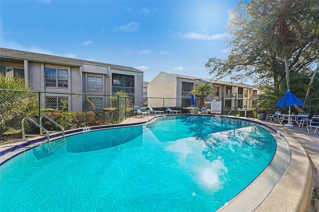 待售: $69,000 (1 贝兹, 1 浴室, 600 平方英尺)