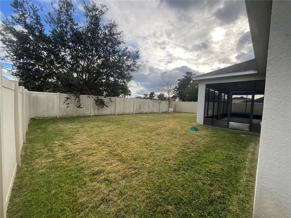 For Sale: $610,000 (4 beds, 3 baths, 3545 Square Feet)