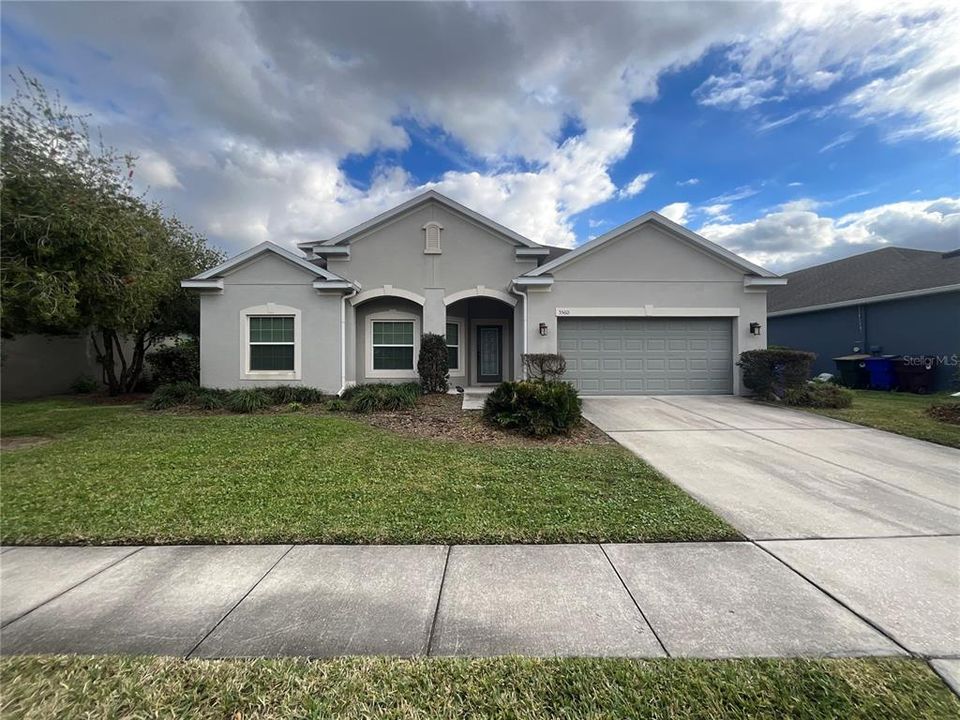 For Sale: $610,000 (4 beds, 3 baths, 3545 Square Feet)