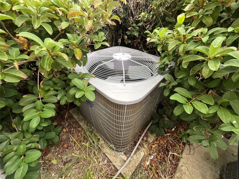 For Sale: $610,000 (4 beds, 3 baths, 3545 Square Feet)