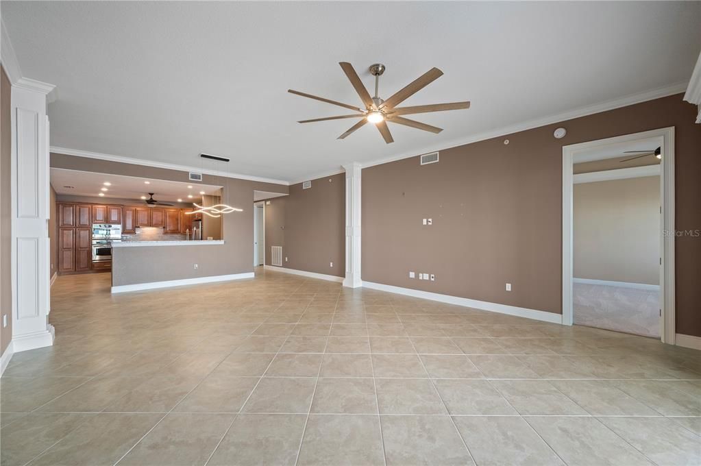 En Venta: $510,000 (3 camas, 2 baños, 2225 Pies cuadrados)